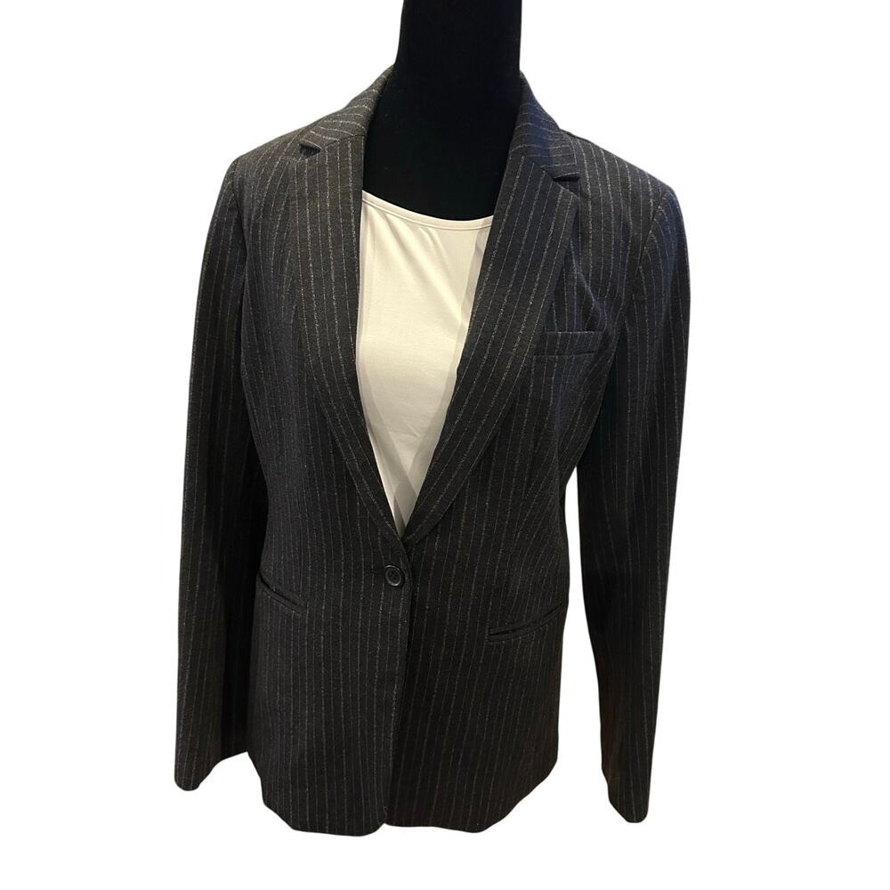 Banana Republic Pinstripe Blazer Size 6 Black White Stripe One Button Career